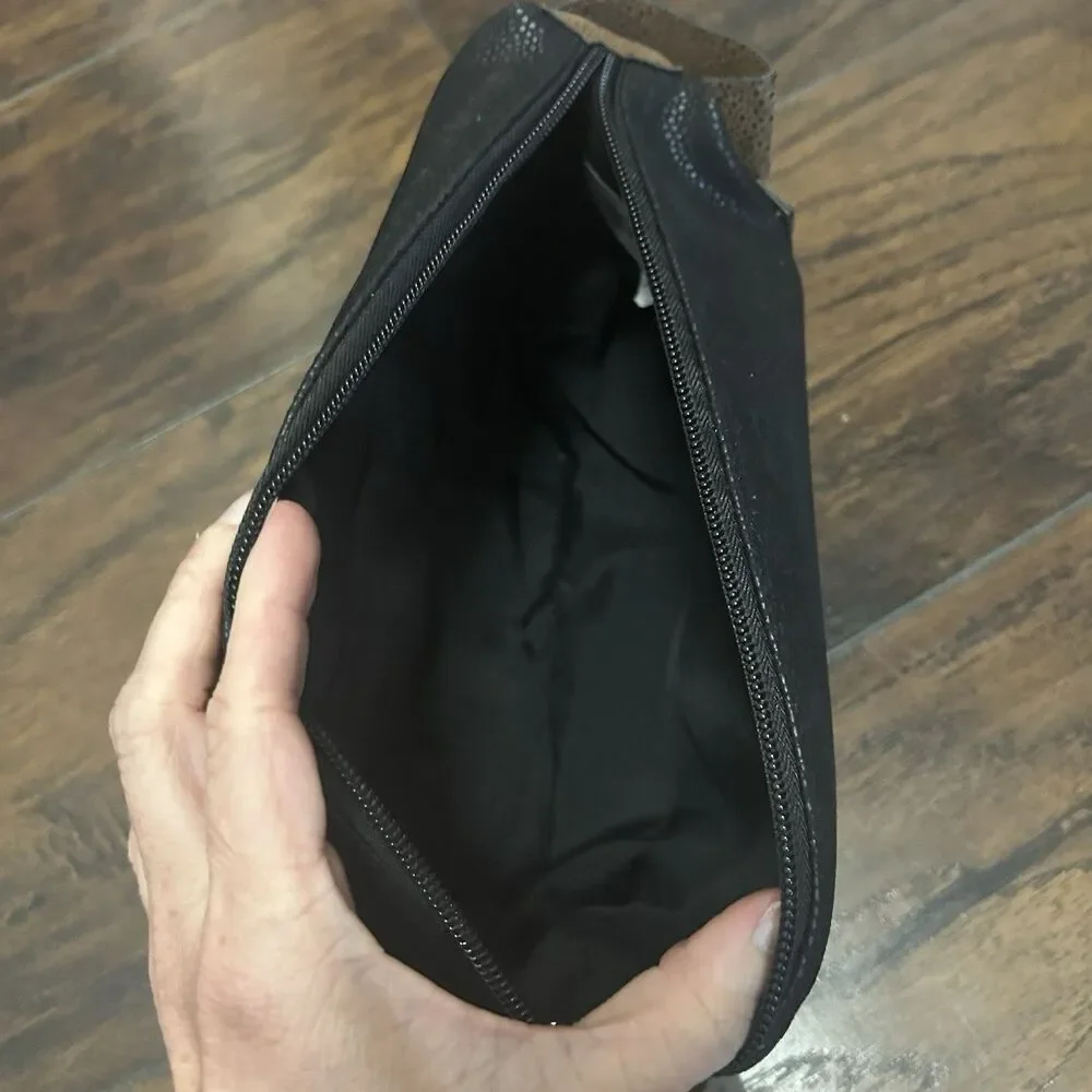 Manscaped The Shed Mens Premium Quality Toiletry Bag Leather Travel /Storage NWT